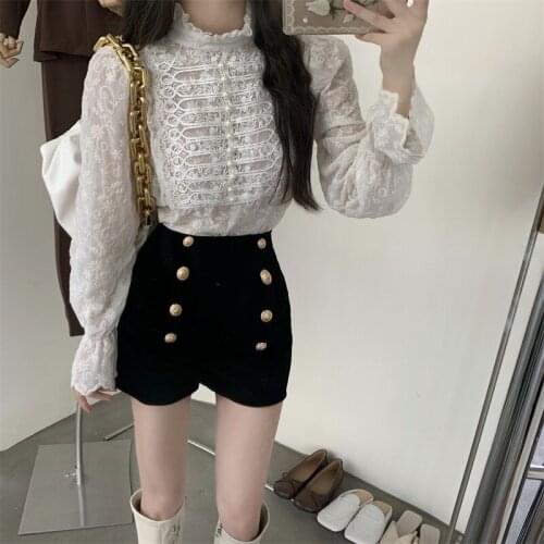 Women Fashion Retro Style Elegant Lace Blouse Long Sleeve Female Autumn Spring Sweet Noble Floral Lace Shirt Baseshirt