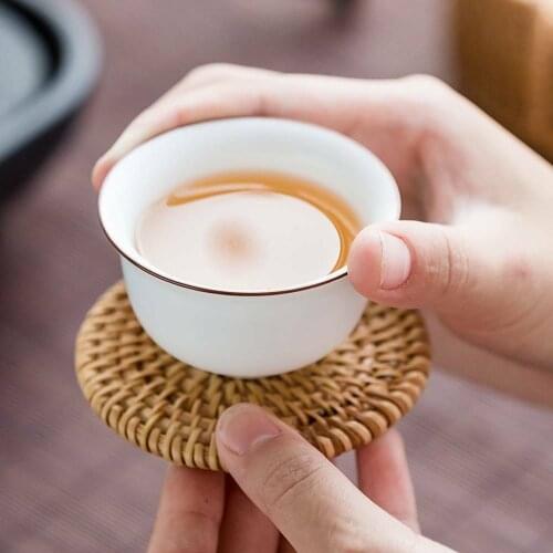 Round Natural Rattan Coasters Bowl Pad Handmade Insulation Placemats Table Padding Cup Mats Kitchen Bar Decoration Accessories