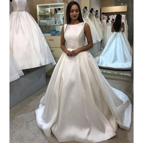 Simple A-line Wedding Dresses Scoop Neck White Ivory Satin Backless Bridal Dress 2019 New vestido de casamento Delicate Beading