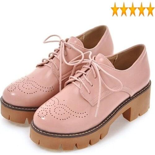 Autumn Brogue Thick Heel 2021 Platform Womens Pumps Lace Up Wing Tip PU Leather Big Size Retro Casual Ladies Oxford Shoes