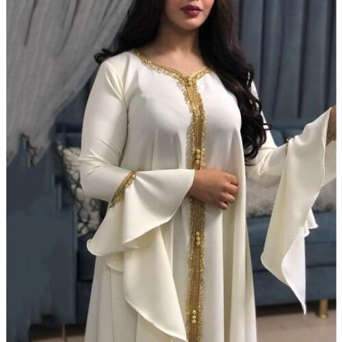Arabic Dress Tassel White Abaya Women Djellaba Muslim Fashion Islamic Clothing For Girls Lotus Sleeve Robes Plus Size Boubou