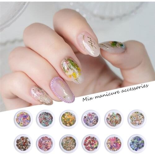 Nail art color mixed flower wood pulp piece small daisy rose fresh pastoral nail dried flower patch DIY nail art decoration