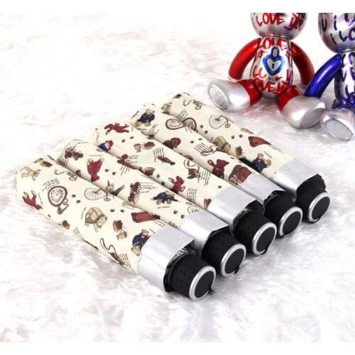 Aurora South Koreas foreign trade cartoon Winnie the lightweight umbrella sun umbrella UV umbrella folded umbrella