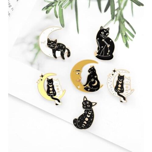 Cartoon Creative Black Cat Brooches Enamel Pin Cute Moon Cat Brooches For Women Bag Lapel Pins Craft Badge Jewelry Gifts Friend