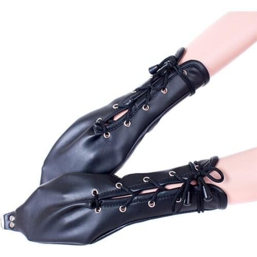 Sex Toy Adult Toy Female Slave Training Hangable Bondage Glove Sexy Tight-fitting Handcuffs Imprisoned Leather Restraint
