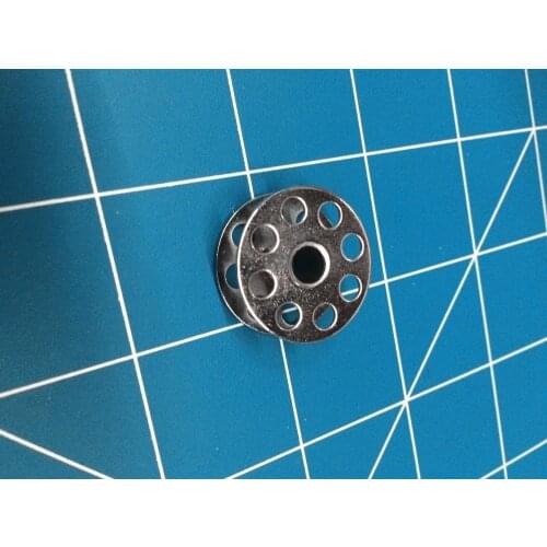 CONSEW 206RB /BROTHER 100 METAL LARGE BOBBIN M SIZE WALKING FOOT #18034