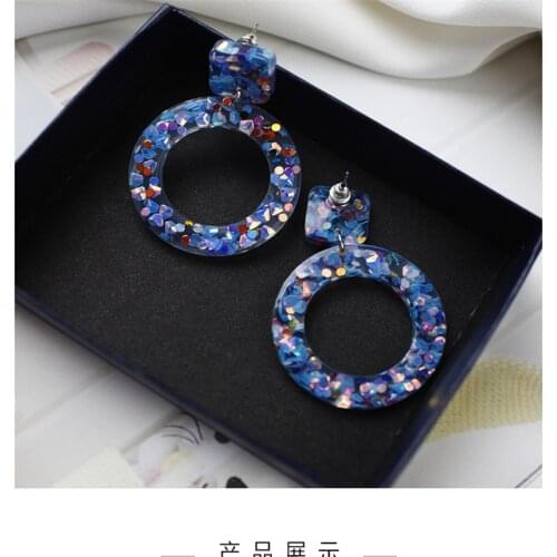 The new atmosphere fashion European and American eardrop resin color sequin earrings acrylic earring simple earring studs