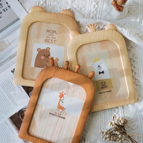 Nordic Decorative Photo Simulation Wooden Wall Shelf Frame Wall Picture Frame Plastic Photo Frame 7 Inch Bedside Table Frame