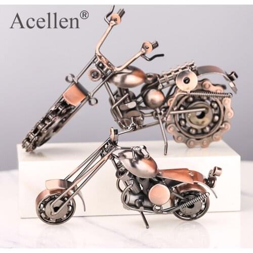 Motorcycle Model Retro Motor Figurine Metal Decoration Handmade Iron Motorbike Prop Vintage Home Destop Decor Kid Toy