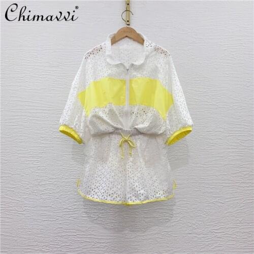 2021 Summer Lace Hollow Out Contrast Color 3/4 Sleeve Shirt Women Drawstring Waist Wide Leg Shorts Lady Two Pieces Short Suit