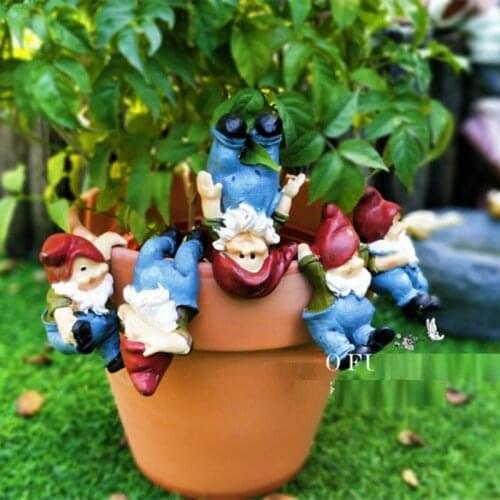 6 Pcs/set Dwarfs Climbed Cylinder Funny Outdoor Sculpture Orn Indoor Outdoor Garden Figurines Patio Yard Lawn Home Decor R4634