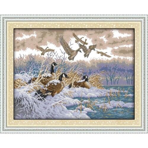 The flying birds in snow day cross stitch kit aida 18ct 14ct 11ct count print canvas stitches embroidery DIY handmade needlework