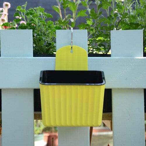 Wall Hanging Square Vertical Pattern Resin Hydroponic Green Pineapple Flowerpot Send Hook Self Watering Pots