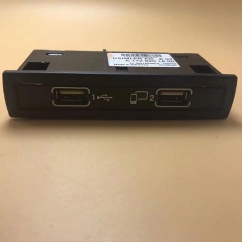 A1728201600 For Mercedes-Benz GLE CLA CLS USB Socket Connector 218 176 242 CONNECTION UNIT USB-connector 172 820 16 00