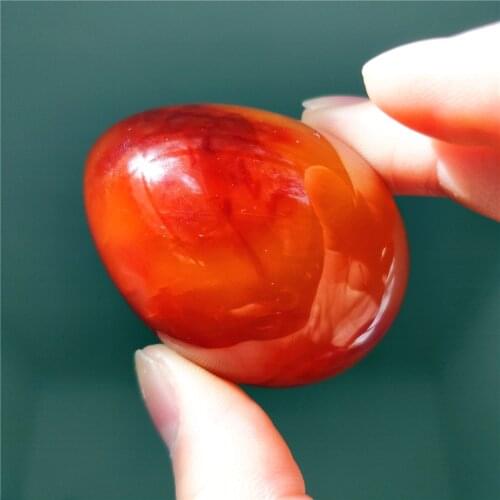 Polished Natural South Red Agate Crystal Egg Red Jade Eggs Happiness Red Egg Palm Stone For Presents