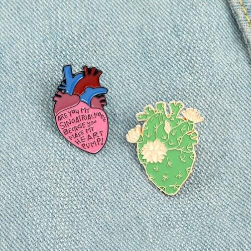 Anatomy Heart Art Enamel Pins Flower Letter Brooches for Doctors Nurse Red Organ Lapel Pin Badge Metal Jewelry Gift Wholesale