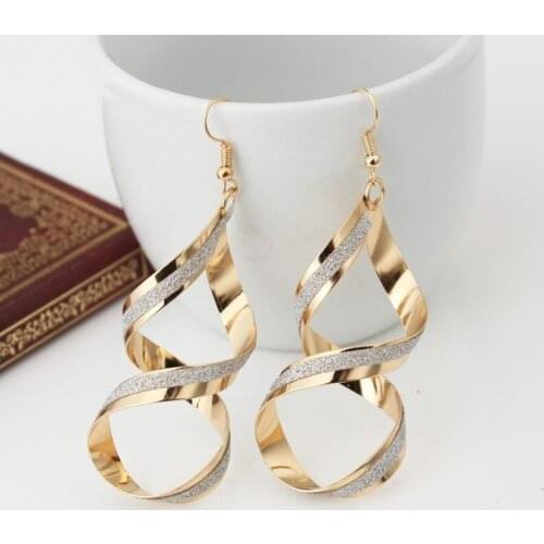 Wholesale New Latest Fashion European Punk Big Earrings Exaggerated Cross Twisted Spiral Frosted Alloy Lady Earring Jewelry Gift