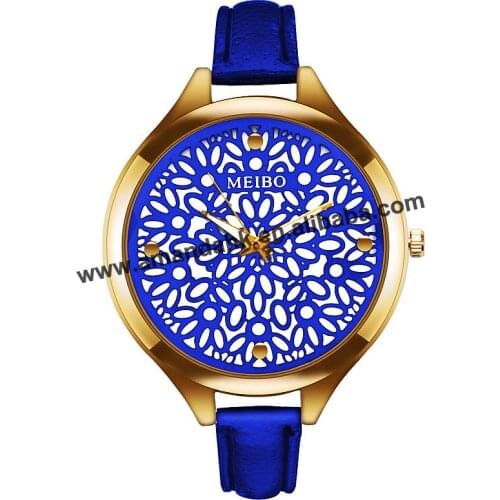 Flower Hollow Out Watch Women Ladies Dress Quartz Wristwatch Rhinestone Leather Rose Gold Case Casual Watches sb18090507