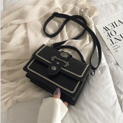 2021Elegant Female Casual Tote Bag Fashion New High Quality PU Leather Womens Designer Handbag Rivet Shoulder Messenger bag