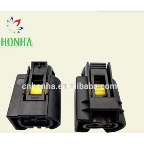 Freeshipping 20 pcs 2 Pin Auto Sealed 09441261 Female Connector Housing Waterproof