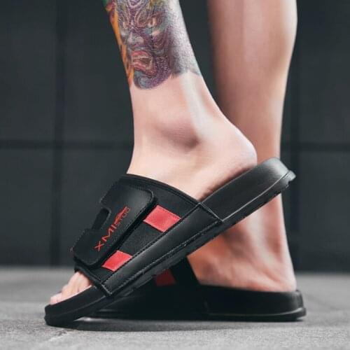 Beach Slippers Sandals Men Casual Flat Slippers Men Indoor Outdoor Summer Home Flip Flops Anti-Slip Men Shoes Zapatos De Hombre