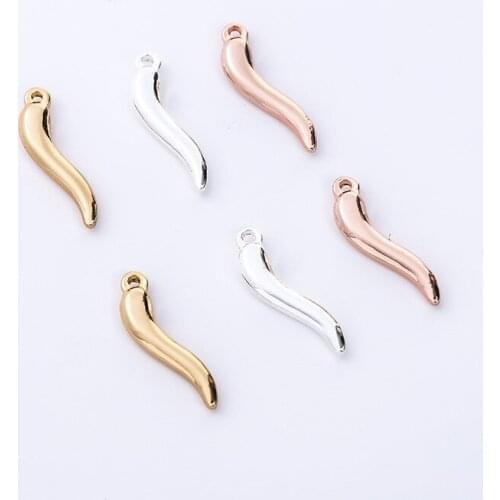 50pcs Rose Gold Silver Stainless Steel Stereo Chili Pendant bell Pepper Capsicum Charms For Handmade Necklace Keychains Earrings