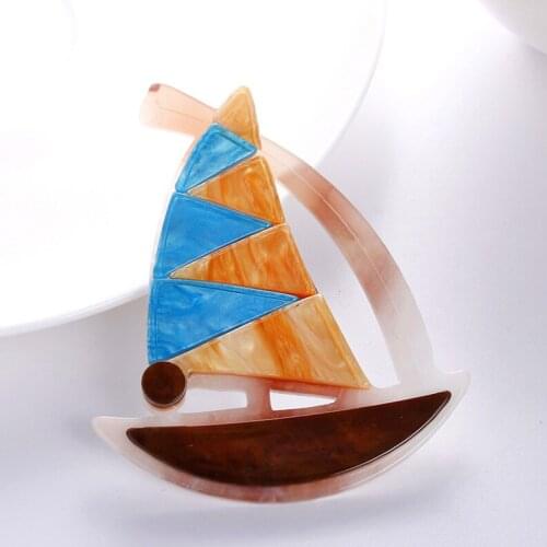 New Fashion Acrylic Sailboat Brooches Pins For Women Men Vintage Creative Sailing Boat Ship Cool Party Jewelry Accessories Gifts