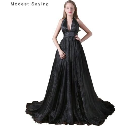 Sexy Backless Gothic Witch Style Black A-Line Halter Wedding Dresses 2017 Women Long Organza Bridal Gowns vestido de noiva A021
