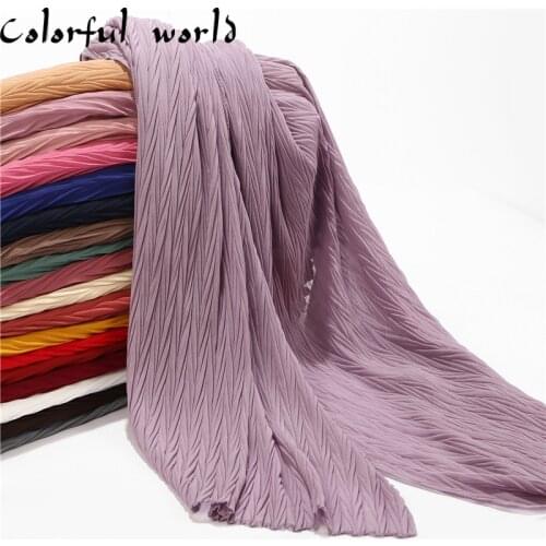 Muslim Malaysias new Pearl Chiffon pleated headscarf fashion leaves wrinkled monochrome scarf hijabs wrap printe solid color