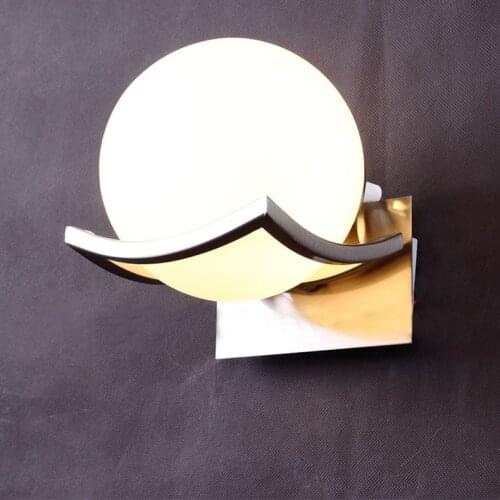 2018 modern wall lamp metal base matte glass circle ball warm white light for corridor hotel bedroom luminaire light fixture