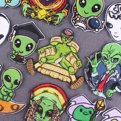 Alien Patch Embroidered Patches For Clothing Cartoon Embroidery Patch Iron On Patches For Clothes Applique Frog Badge DIY