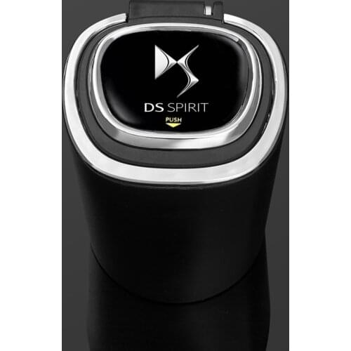 3D logo-Grade Car ashtray with LED light car logo Metal Liner For Car Accessories