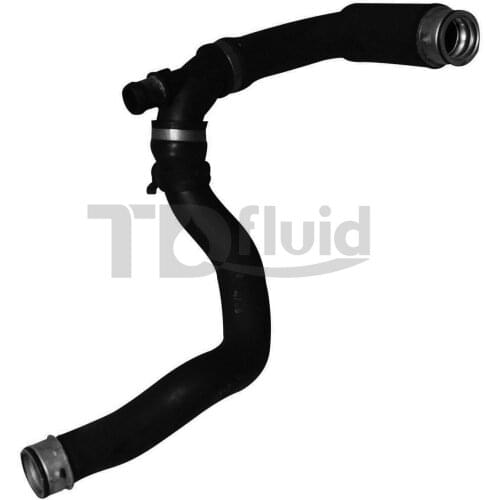 2035015582 Engine Coolant Hose For BENZ W203 CL203 S203