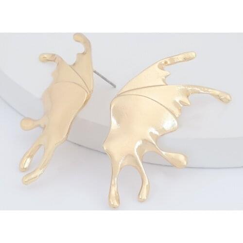 Find Me Simple Alloy Earrings Butterfly Pendant Earrings For Women Fashion Jewelry Accessories