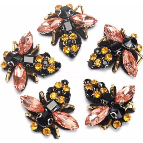 1pc Bee Sequins Rhinestones Beads Fabric DIY Appliques Patches Brooches Sew On
