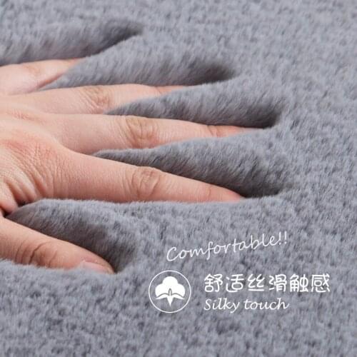 Simple plain Imitation wool carpet Hotel foot pad Plush carpet Custom bedroom living room coffee table carpet Home Decoration