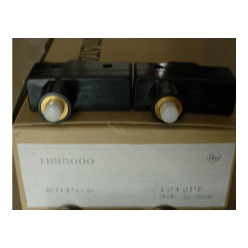 Sensor 1BS5000 , original new within box ,12 months warranty , in stock free shipping
