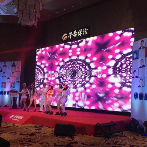 HD Japanese Pop Video Large Screen TV Wall LED Panel 500 * 500mm Indoor P3.91 Stage Studio LED