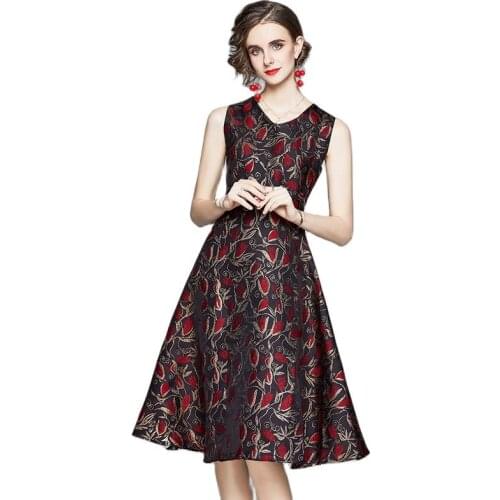 BunniesFairy 2021 Spring Vintage Hepburn Royal Embroiderd Jacquard Embossed Floral V-neck Sleeveless Dress Plus Size Slim Fit