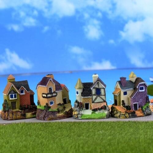 1PC Europe House Villa Figure Decorative Mini Fairy Garden Cartoon Building Statue Miniature Moss Ornaments Resin Craft