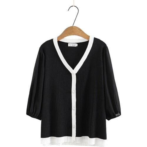 Plus size V-Neckt Chiffon stitching knitted ice silk t shirts 2021 Womens summer half sleeve tshirts white black tee shirts