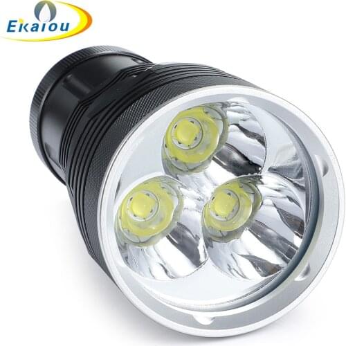 2020 new Professional Diving Flashlight 3xXHP70.2 LED Waterproof Underwater 200M Depth Scuba Torch Outdoor light for 4x18650