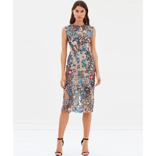 New Arrival 2020 Floral See Through Bodycon Knee Lenght Evening Dresses Sleeveless Embroidery Lace Evening Party Gown For Women