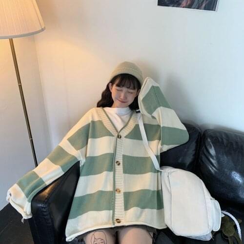 Womens Cardigan Knitted Korean Fashion Loose and lazy Sweater for Women Long Sleeve V-neck College style student Knitwear CoaT