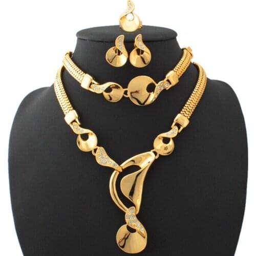 Kpop Jewelry Set With Gift Box New Big Necklace Earrings Bracelet Ring Gold Color Rhinestone Wedding Jewelry Set S286