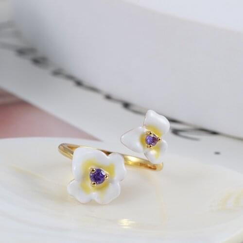 Europe and the United States jewelry wholesale simple paint three-color flower opening ring