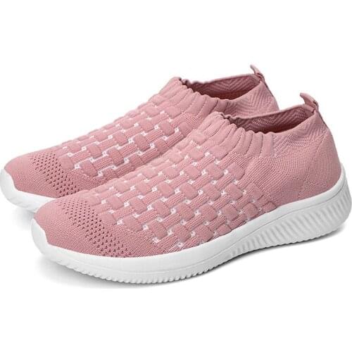 Lightweight Casual Breathable Walking Mesh Sports Flat Shoes Sports Shoes Womens Shoes 2021 Summer New Style