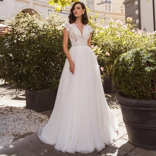 Civil Cap Sleeve V-Neck Wedding Dresses 2021 A-Line Lace Appliques Formal Tulle Bridal Gown With Button Back Sweep Train