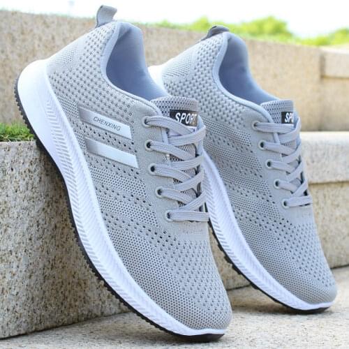 2021 summer new sports shoes breathable comfortable mens shoes hollow lace-up casual shoes fashionable mens running shoes