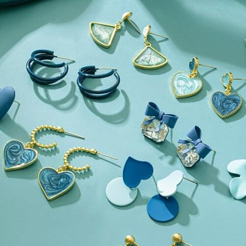 Korean Sweet Girl Blue Heart-shaped Pendant Earrings Charming Womens Wedding Party Earrings 2021 Trend Jewelry Romantic Gift